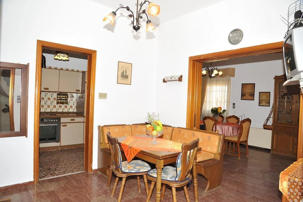Apartment Froso On The Beach ريثيمنو 0*,
